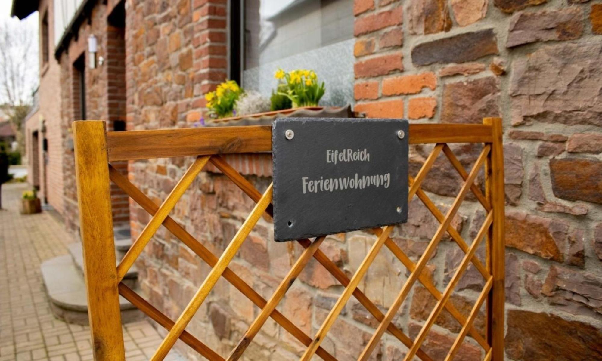 Ferienwohnung Eifelreich Шлайден Екстериор снимка